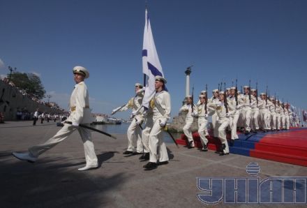 Севастополь отметил день ВМФ (фоторепортаж)